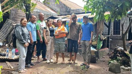 PENYALURAN SEMBAKO UNTUK KORBAN BANJIR
